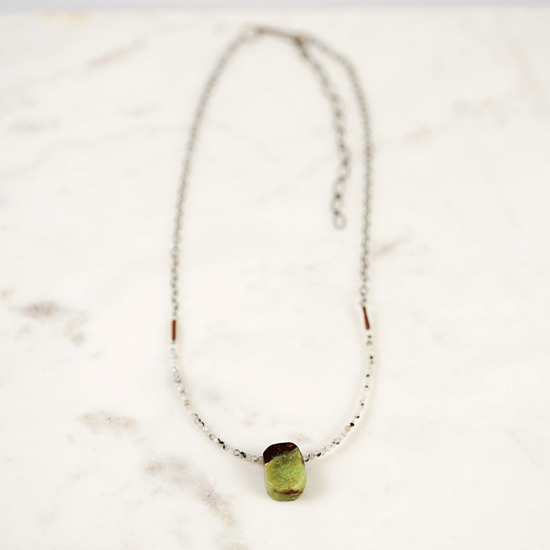  Chrysoprase Stone & Quartz Beaded Necklace