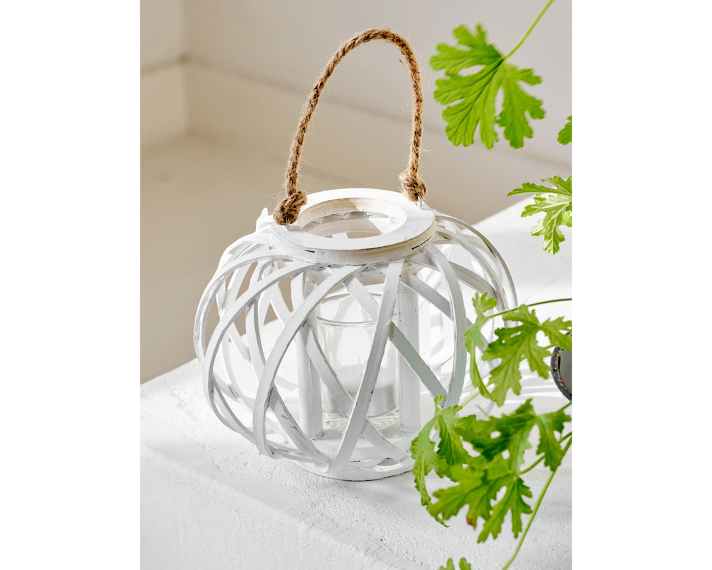  Poplar Wood Lantern - White (In environment)